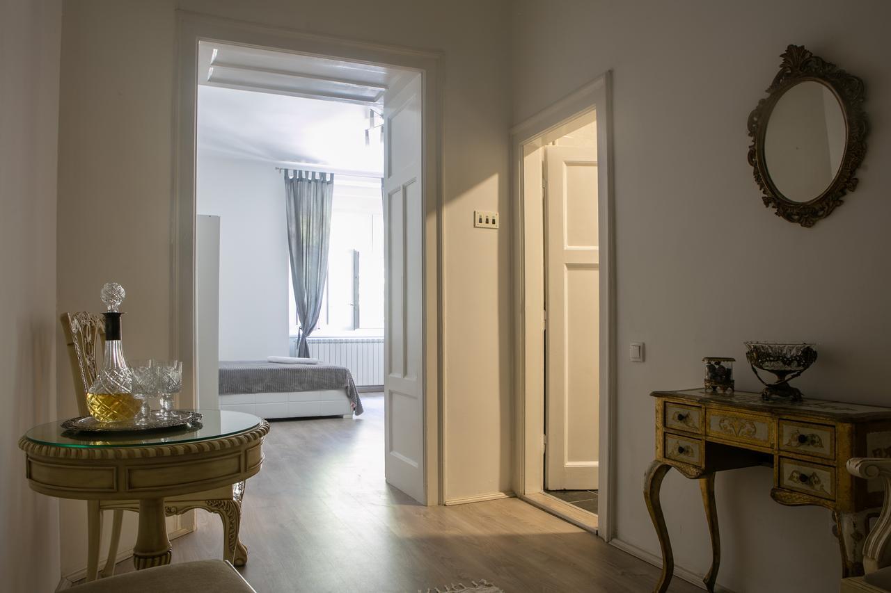 Natalie'S Apartment Βελιγράδι Εξωτερικό φωτογραφία